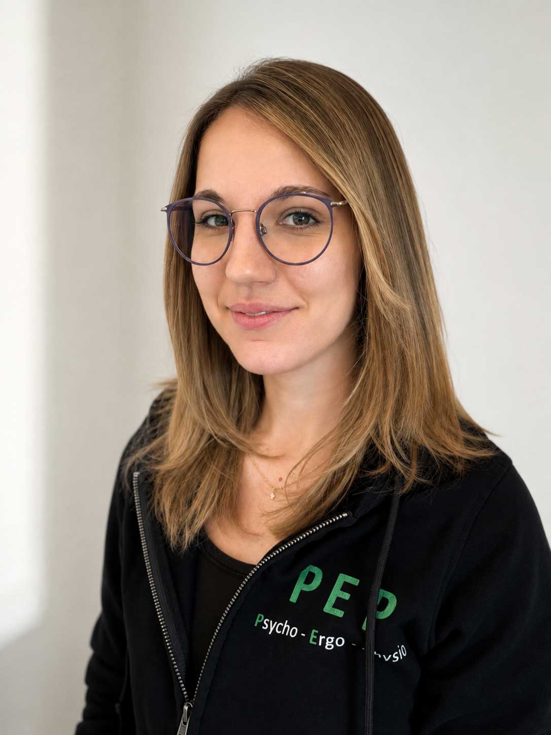 Angelina Link